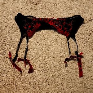 Frederick's gater belt L/XL